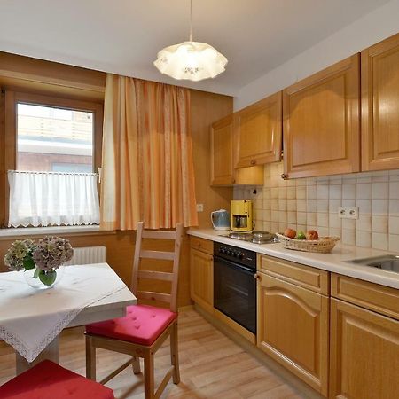 Haus Dejakom Майрхофен Экстерьер фото