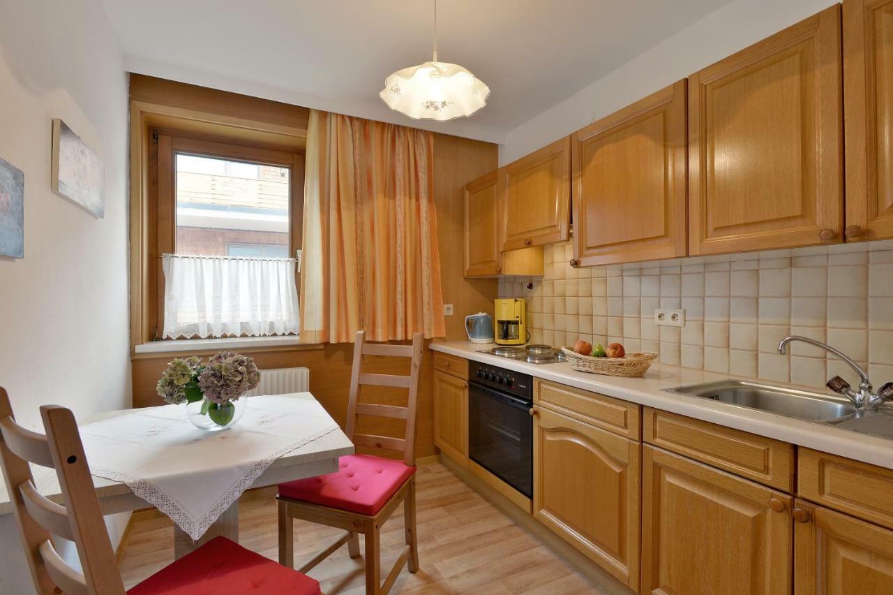 Haus Dejakom Майрхофен Экстерьер фото